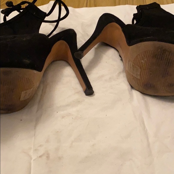 BCBG generation heels - Picture 2 of 2